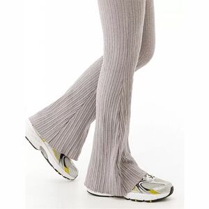 Urban Outfitters Taupe Rosie Ribbed Flares, Sz Medium